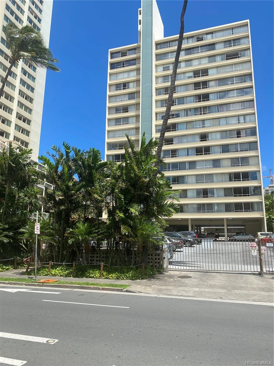 435 Seaside Avenue #201, Honolulu, HI 96815