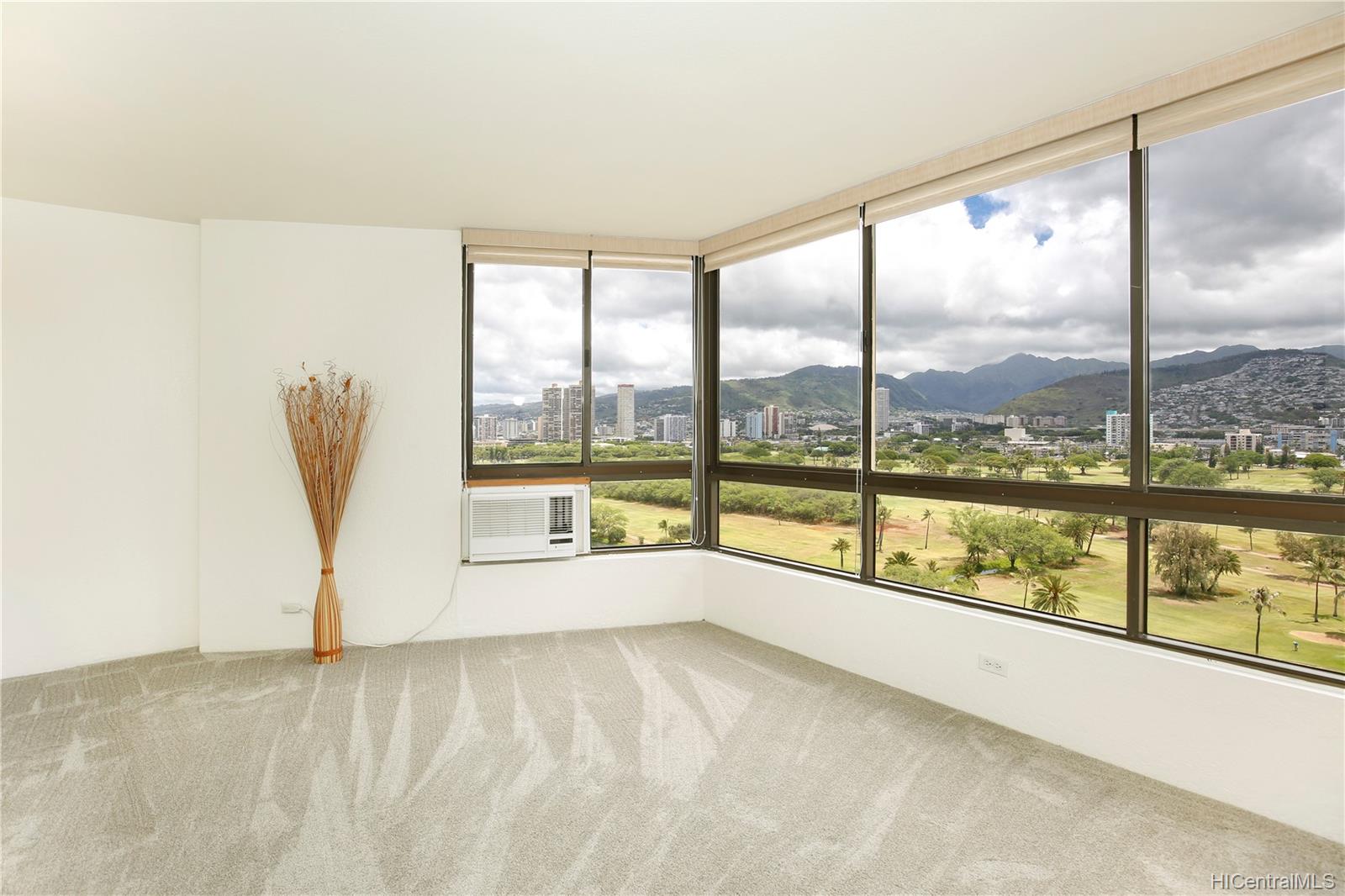 320 Liliuokalani Avenue #1503, Honolulu, HI 96815