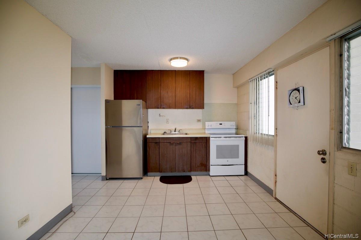 1620 Keeaumoku Street #307, Honolulu, HI 96822