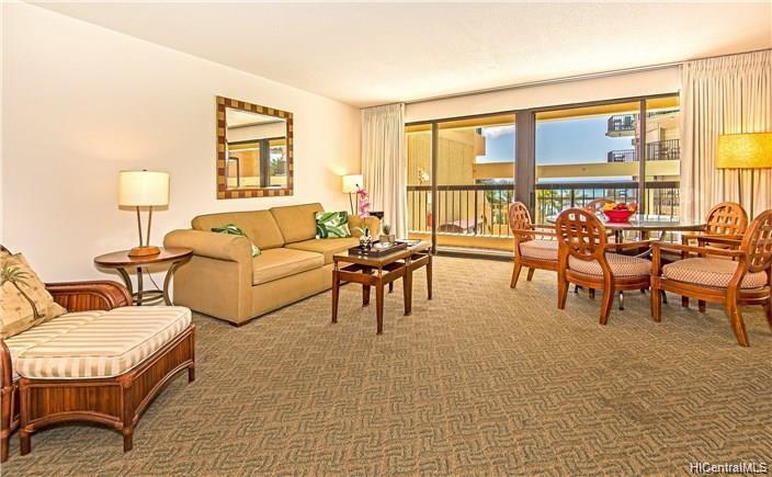 2470 Kalakaua Avenue #504, Honolulu, HI 96815