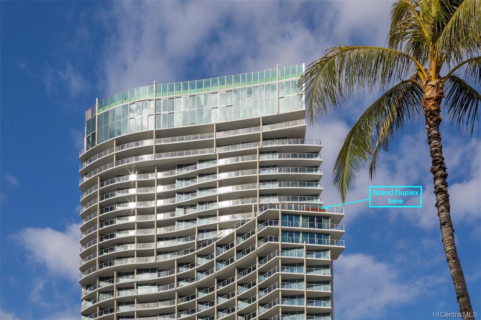 383 Kalaimoku Street #D-2807 (Diamond), Honolulu, HI 96815