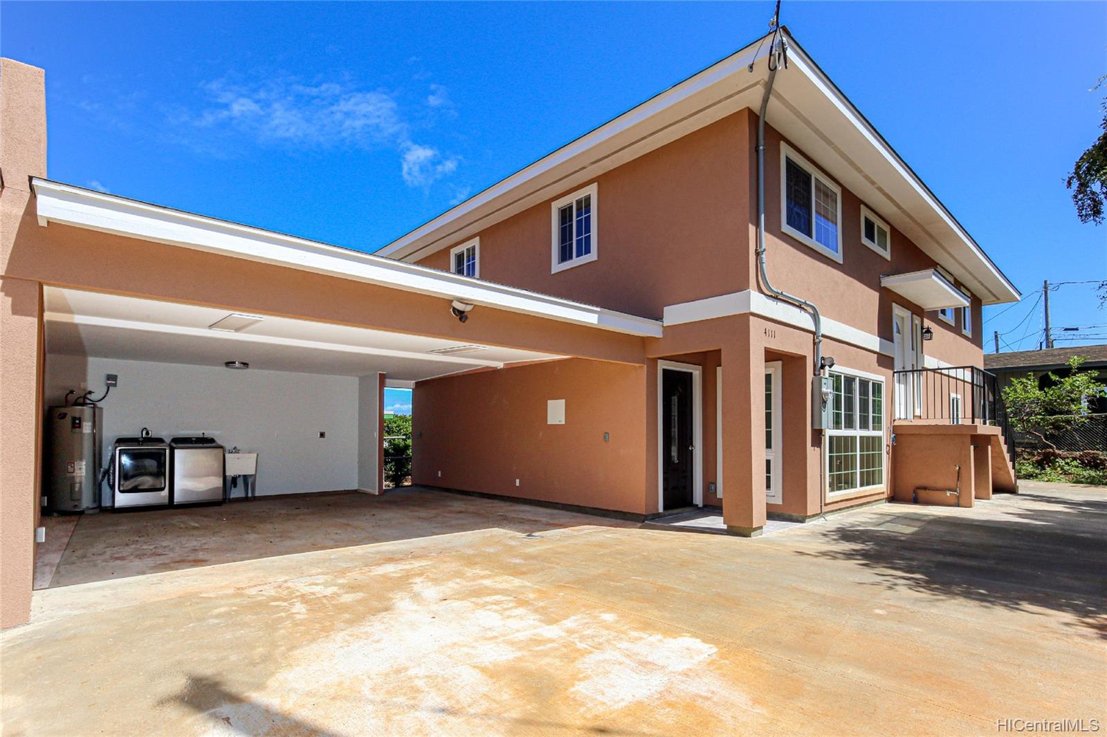 4111A Kaimuki Avenue Honolulu, HI 96816