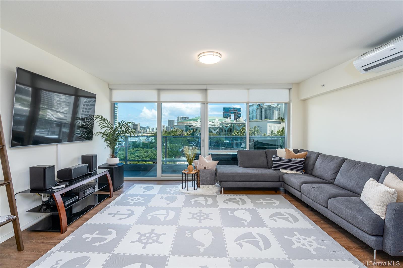 1631 Kapiolani Boulevard #606, Honolulu, HI 96814