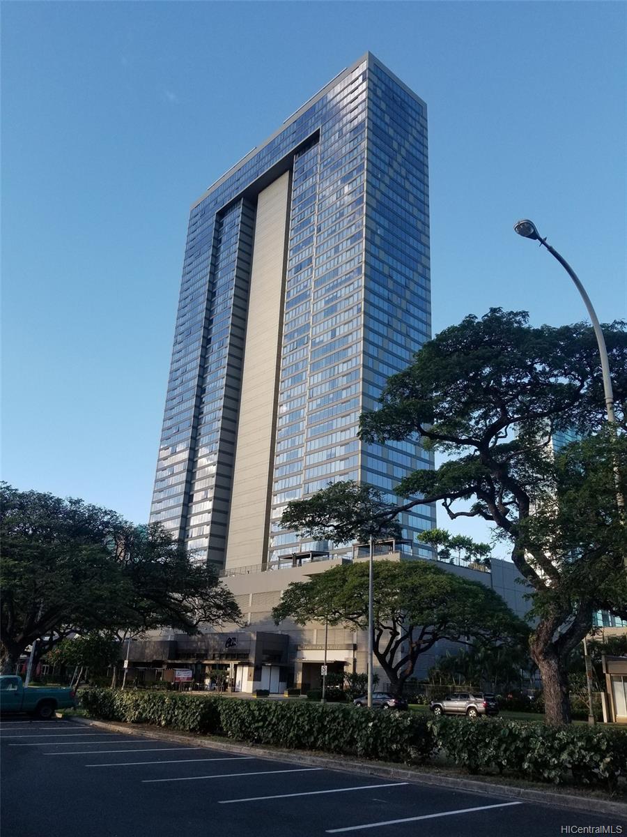 1009 Kapiolani Boulevard #1610, Honolulu, HI 96814