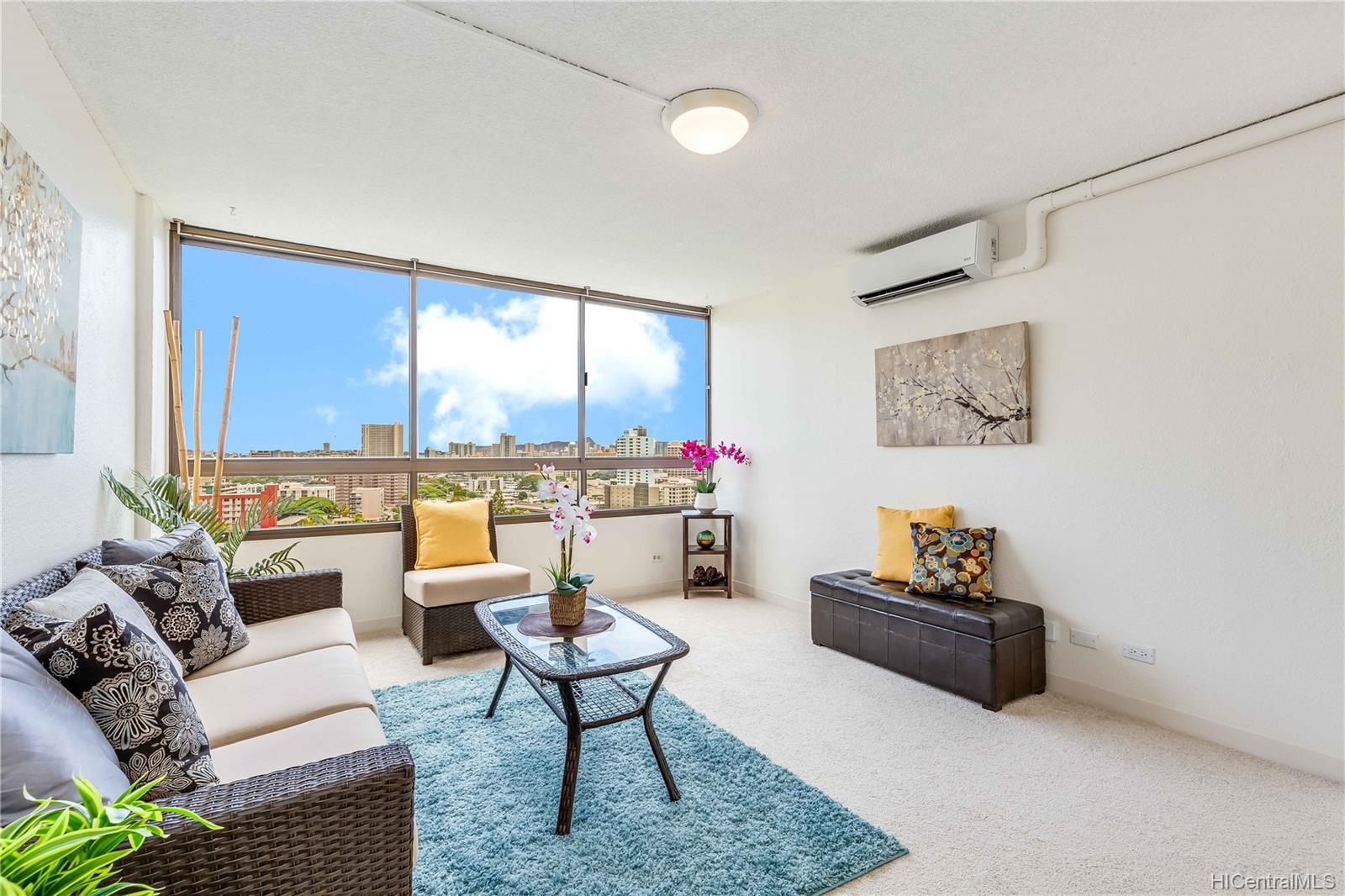 1054 Green Street #805, Honolulu, HI 96822