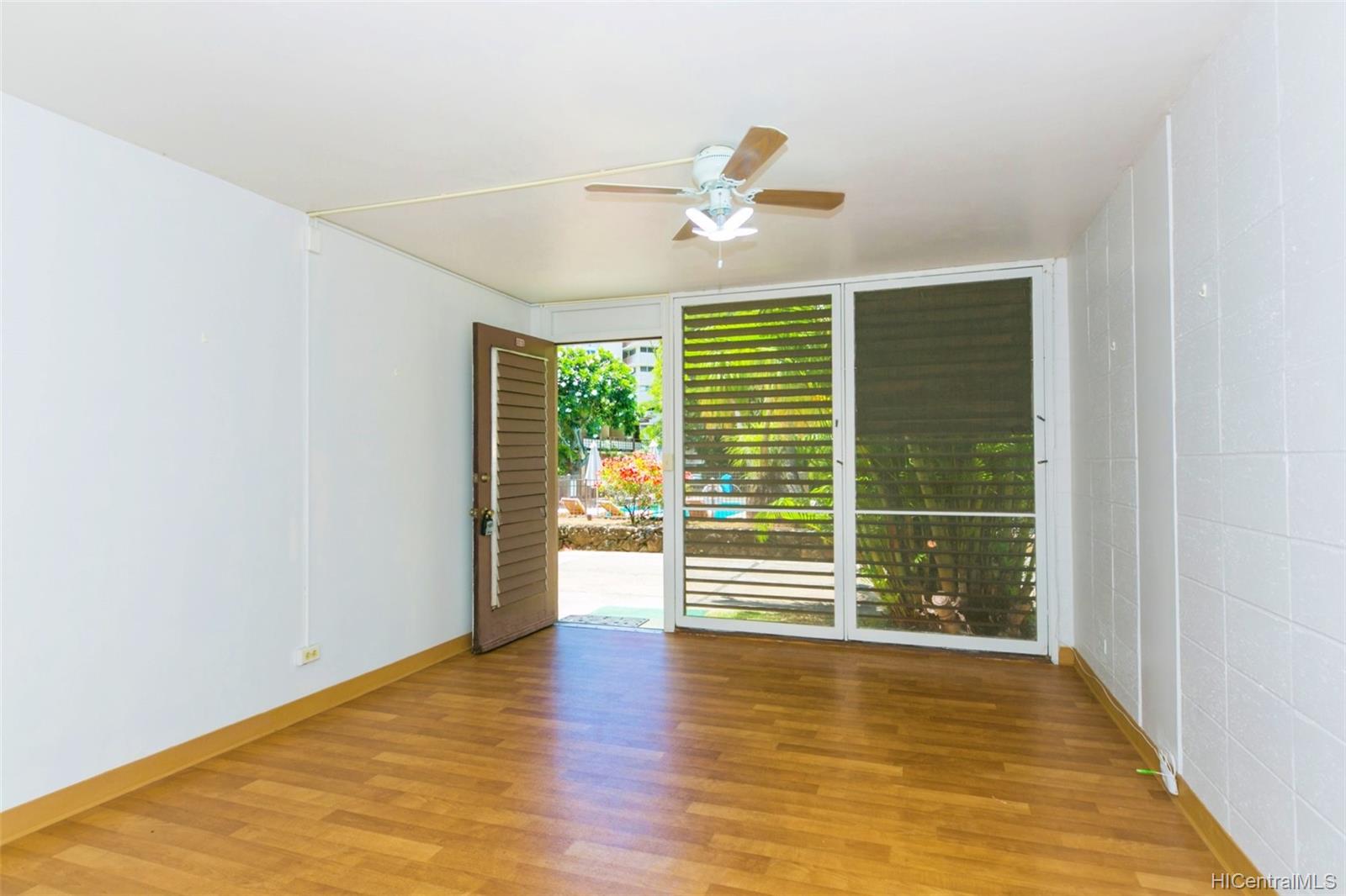 1700 Makiki Street #116, Honolulu, HI 96822