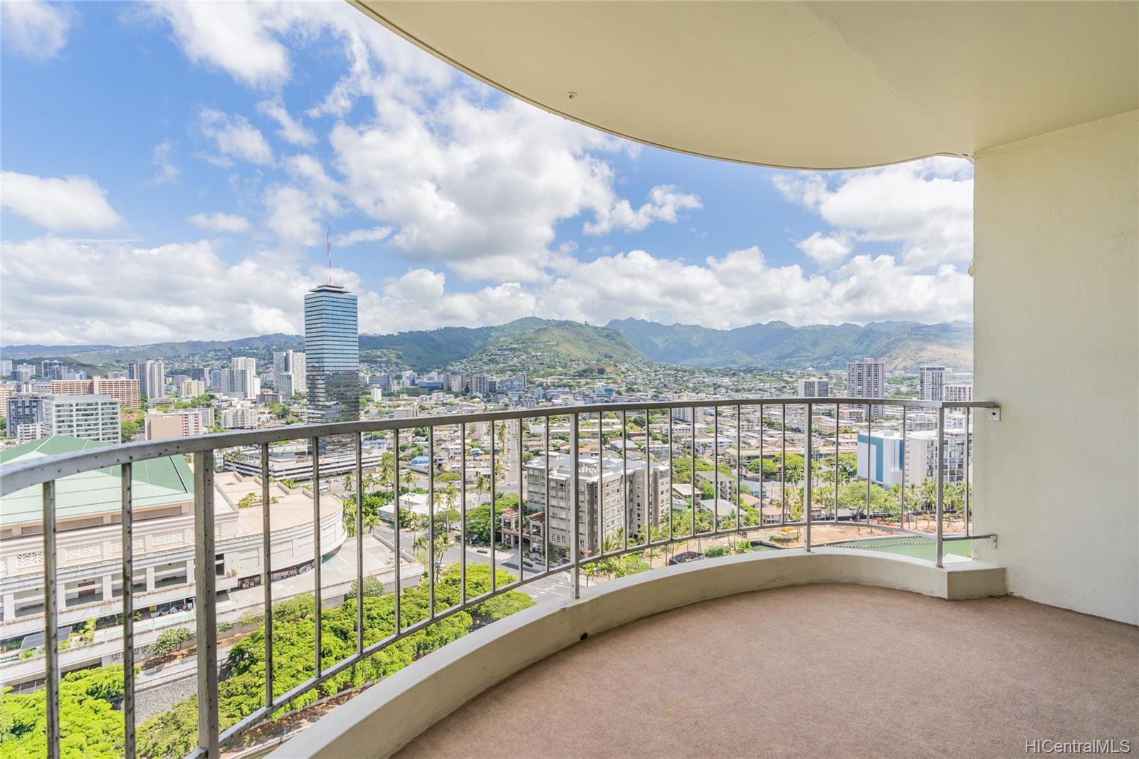 1717 Ala Wai Boulevard #2405, Honolulu, HI 96815