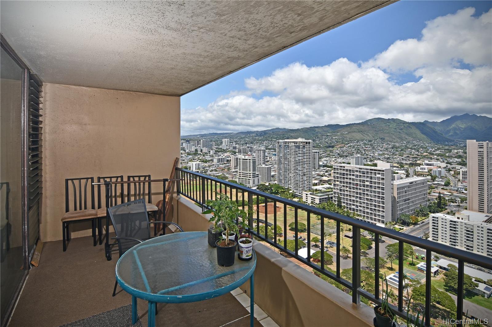 2121 Ala Wai Boulevard #3903, Honolulu, HI 96815