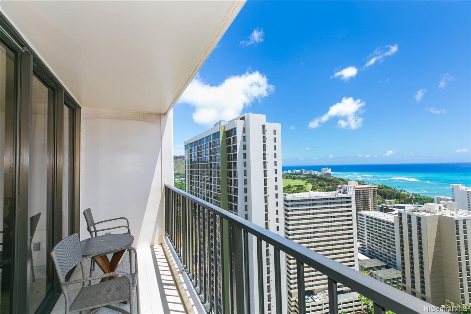 201 Ohua Avenue #3410-II, Honolulu, HI 96815