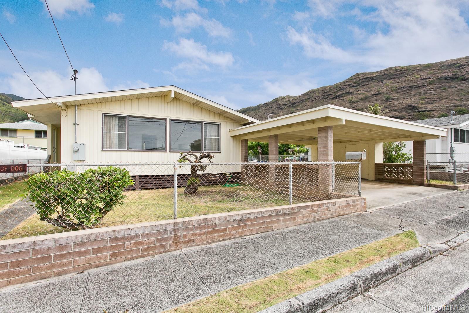 6028 Kaupalena Street Honolulu, HI 96821