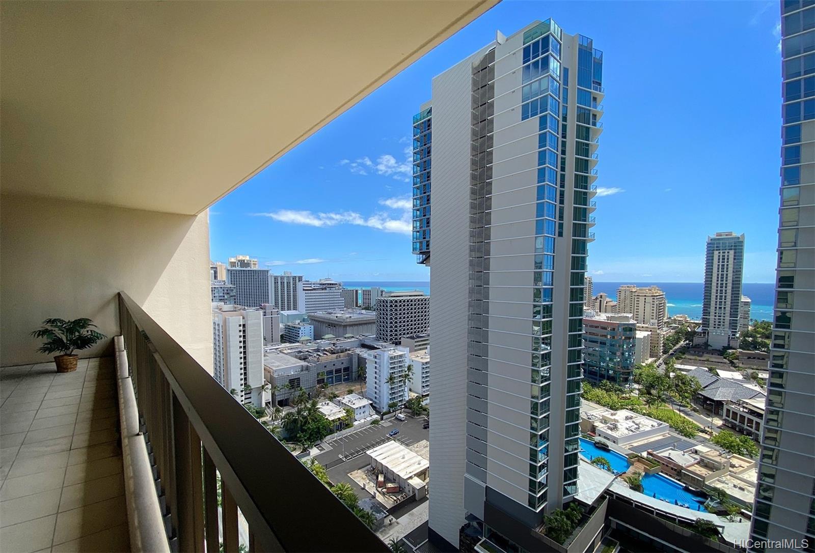 2140 Kuhio Avenue #2507, Honolulu, HI 96815