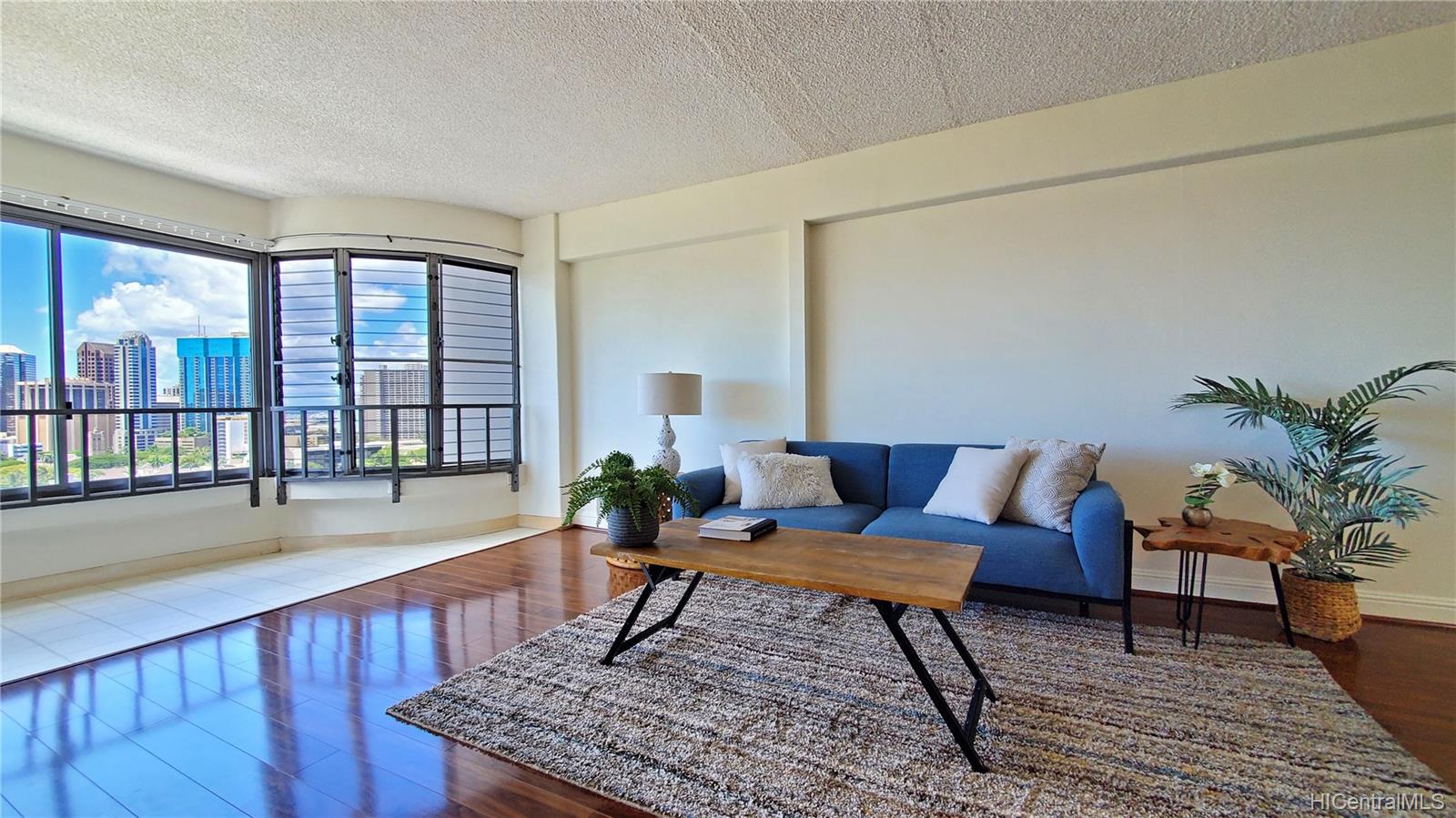 410 Magellan Avenue #805, Honolulu, HI 96813