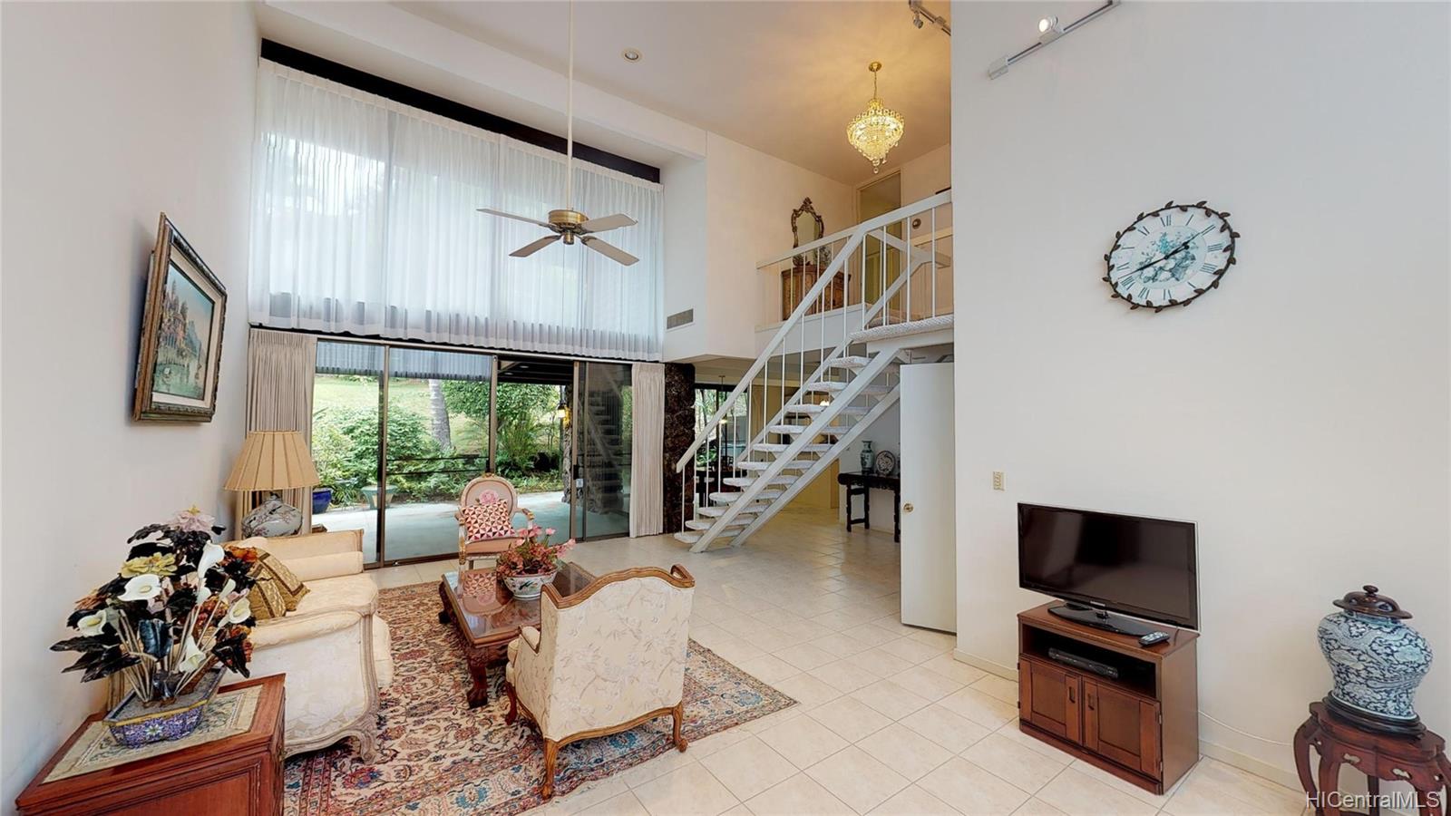 3086 La Pietra Circle #17, Honolulu, HI 96815