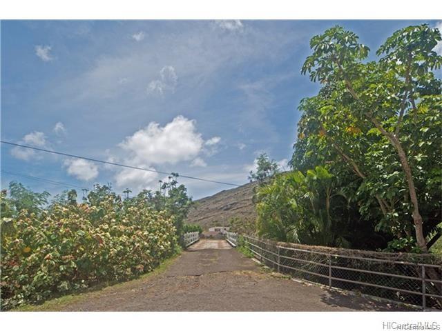 479 Kuliouou Road Honolulu, HI 96821