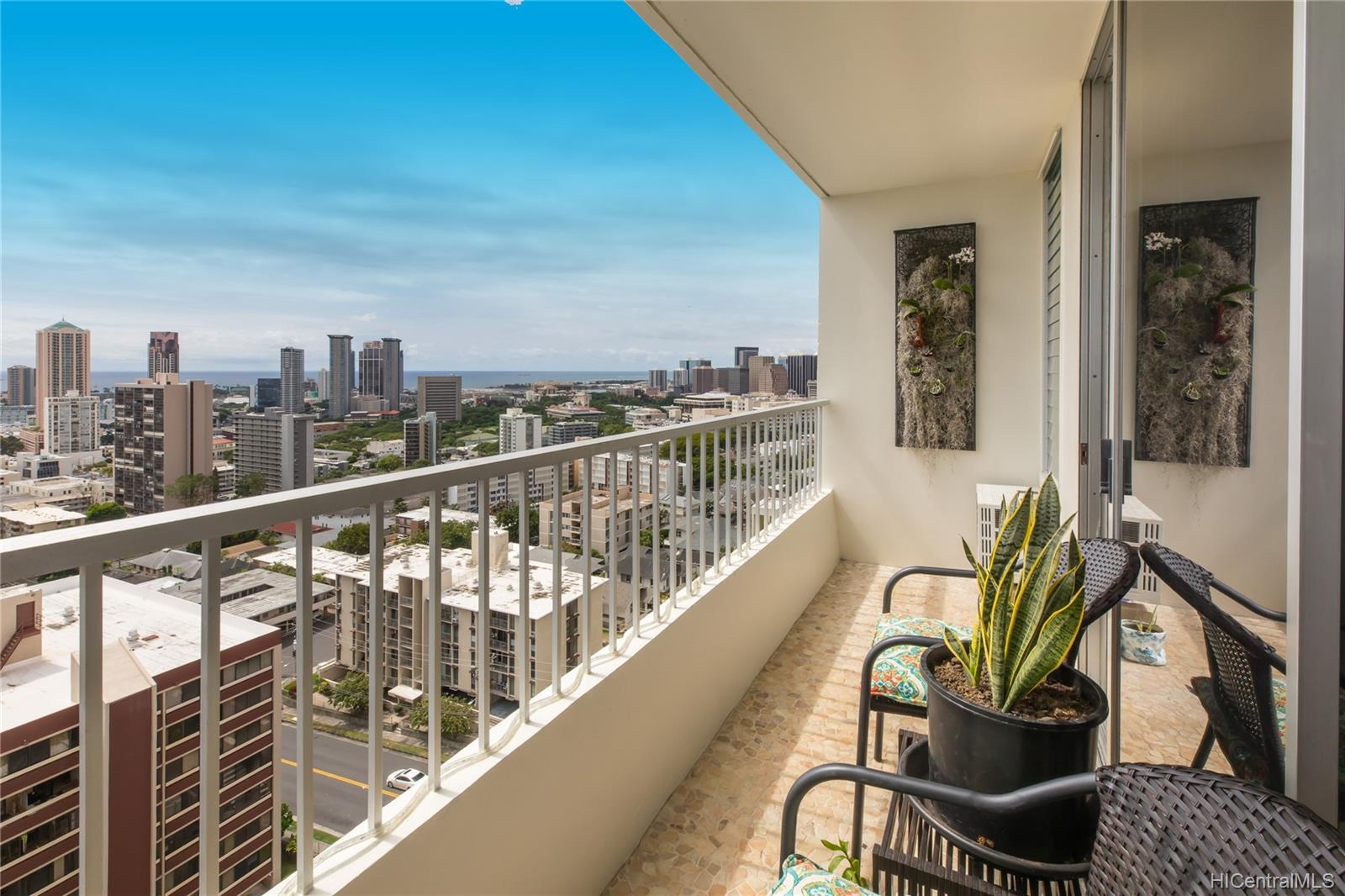 1515 Ward Avenue #1504, Honolulu, HI 96822