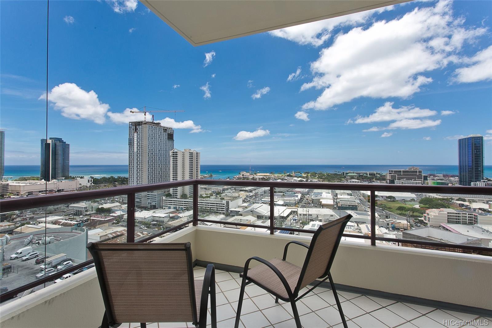 725 Kapiolani Boulevard #2202, Honolulu, HI 96813