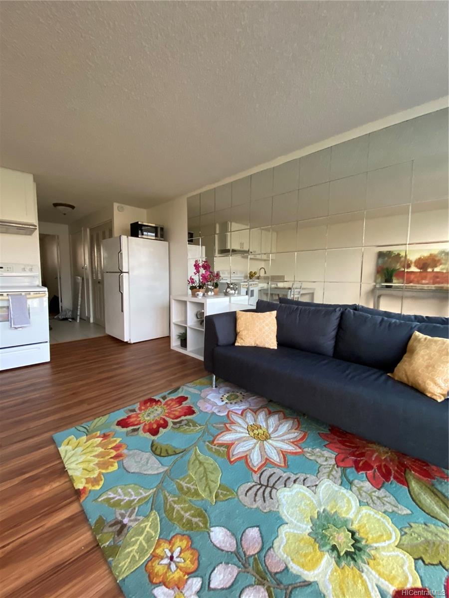 2211 Ala Wai Boulevard #2001, Honolulu, HI 96815