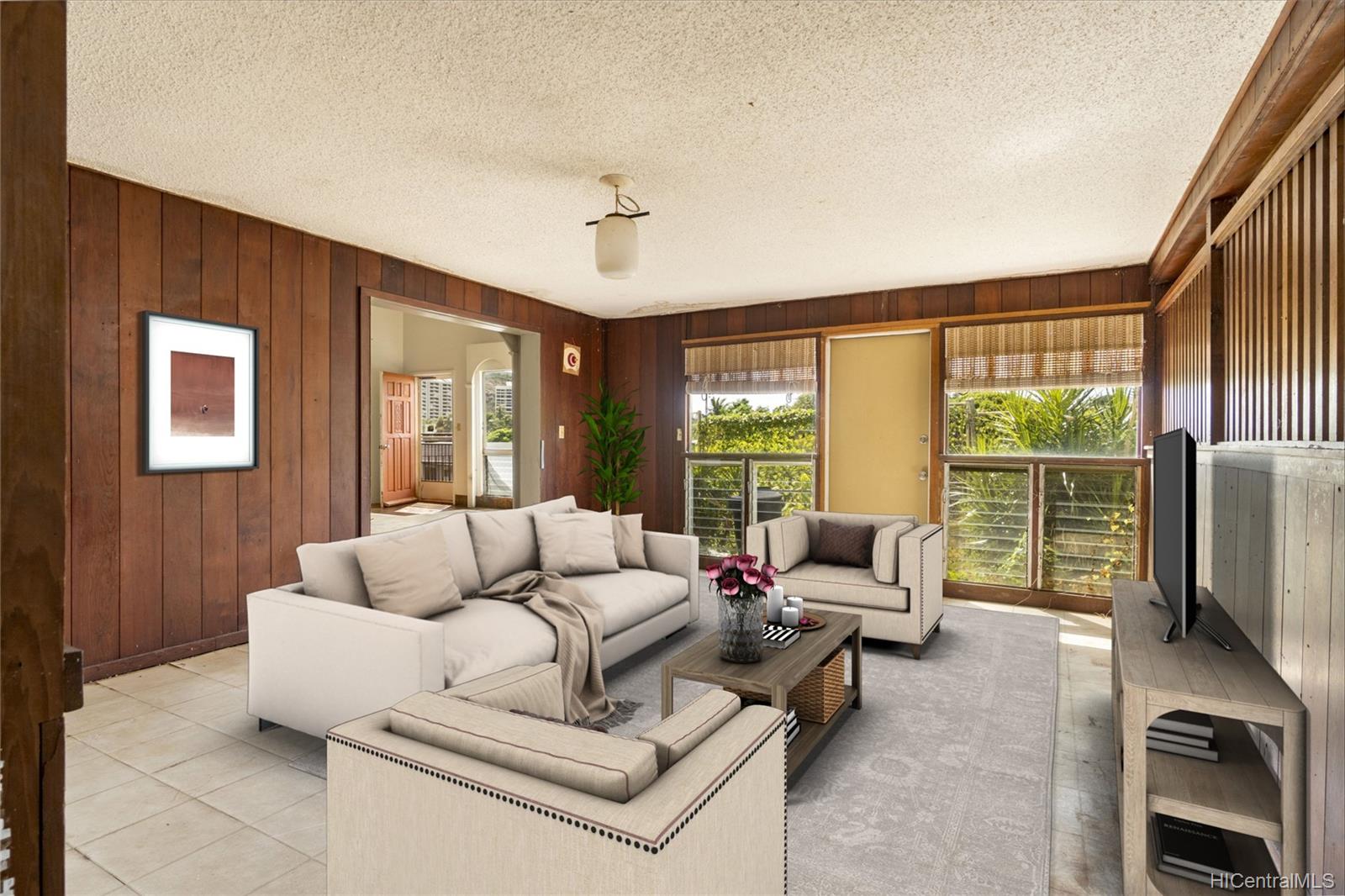 518 Pepeekeo Place Honolulu, HI 96825