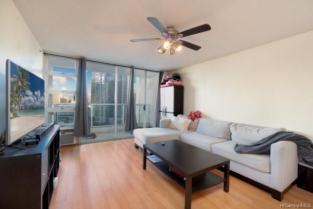 1133 Waimanu Street #2009, Honolulu, HI 96814