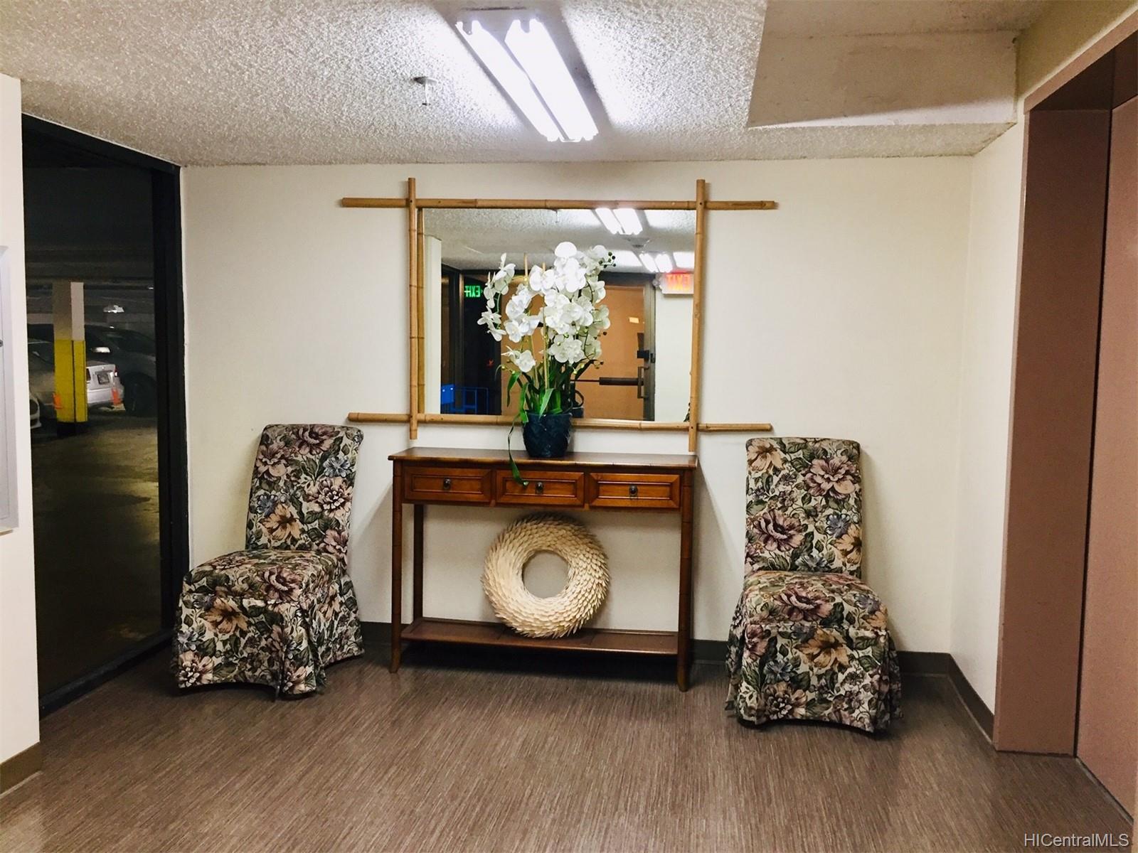 1571 Piikoi Street #1106, Honolulu, HI 96822