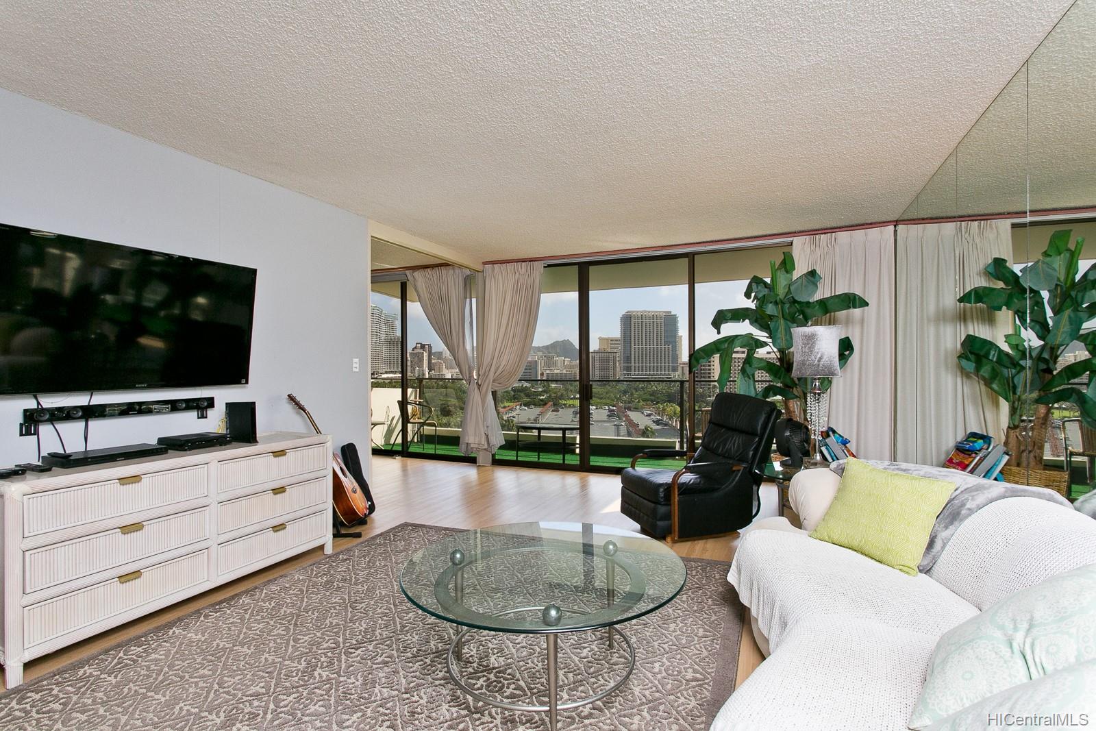 1860 Ala Moana Boulevard #1204, Honolulu, HI 96815