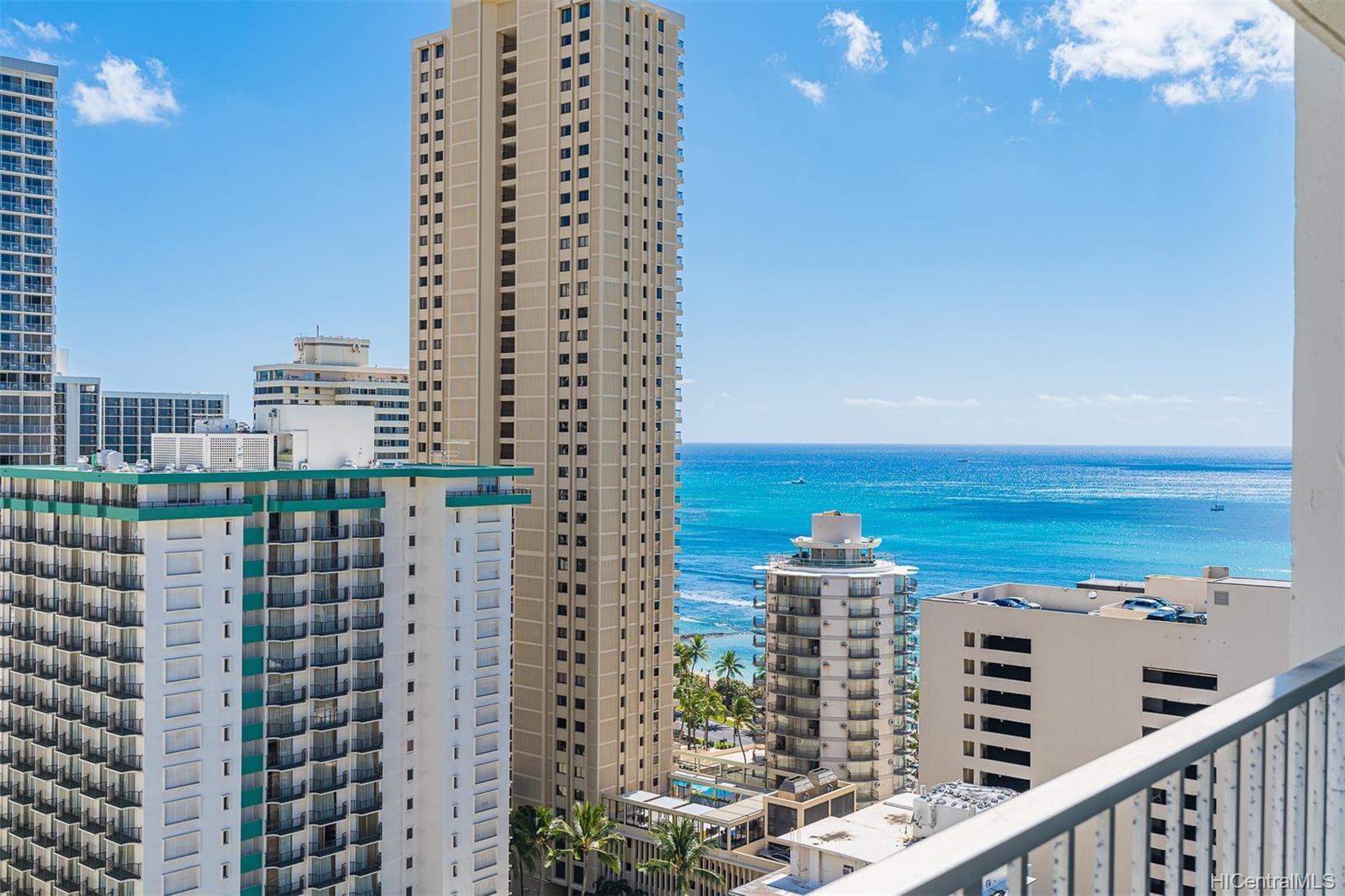 2427 Kuhio Avenue #2208, Honolulu, HI 96815