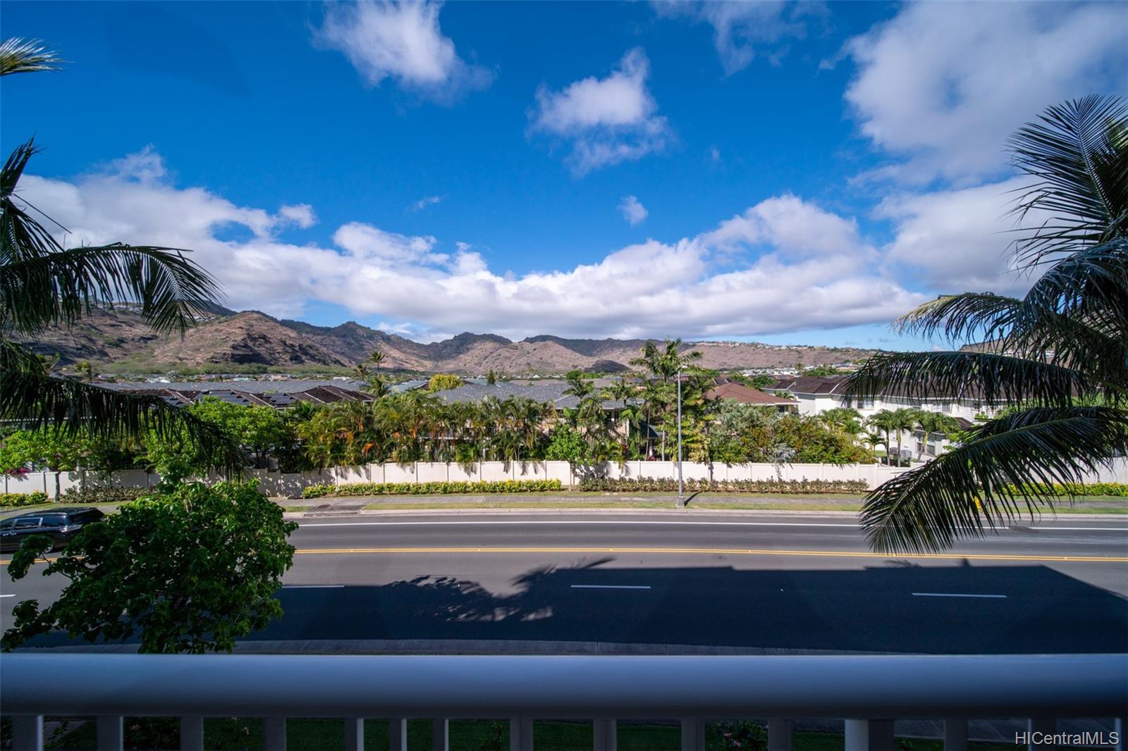 520 Lunalilo Home Road #8226, Honolulu, HI 96825