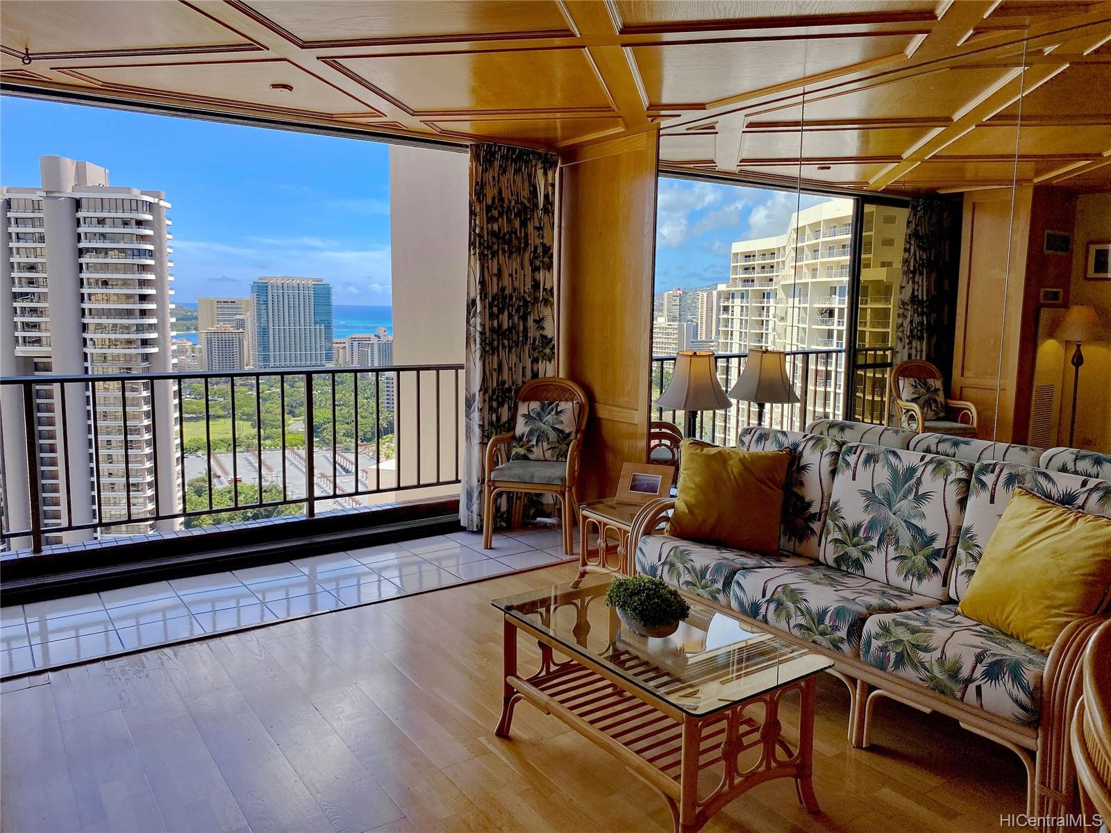 411 Hobron Lane #3501, Honolulu, HI 96815