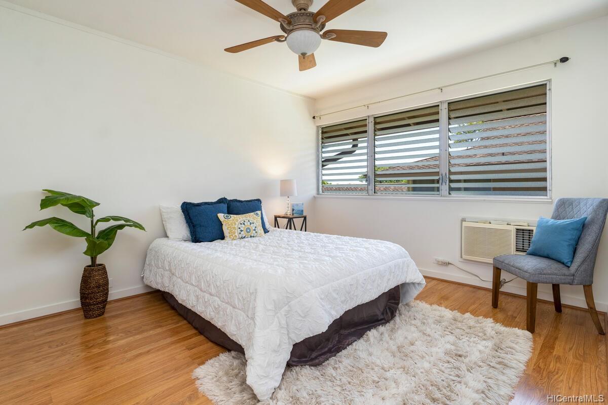 4884 Kilauea Avenue #1, Honolulu, HI 96816