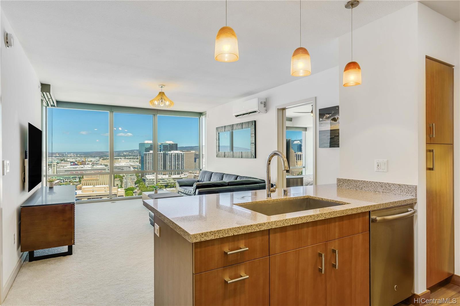 555 South Street #2707, Honolulu, HI 96813