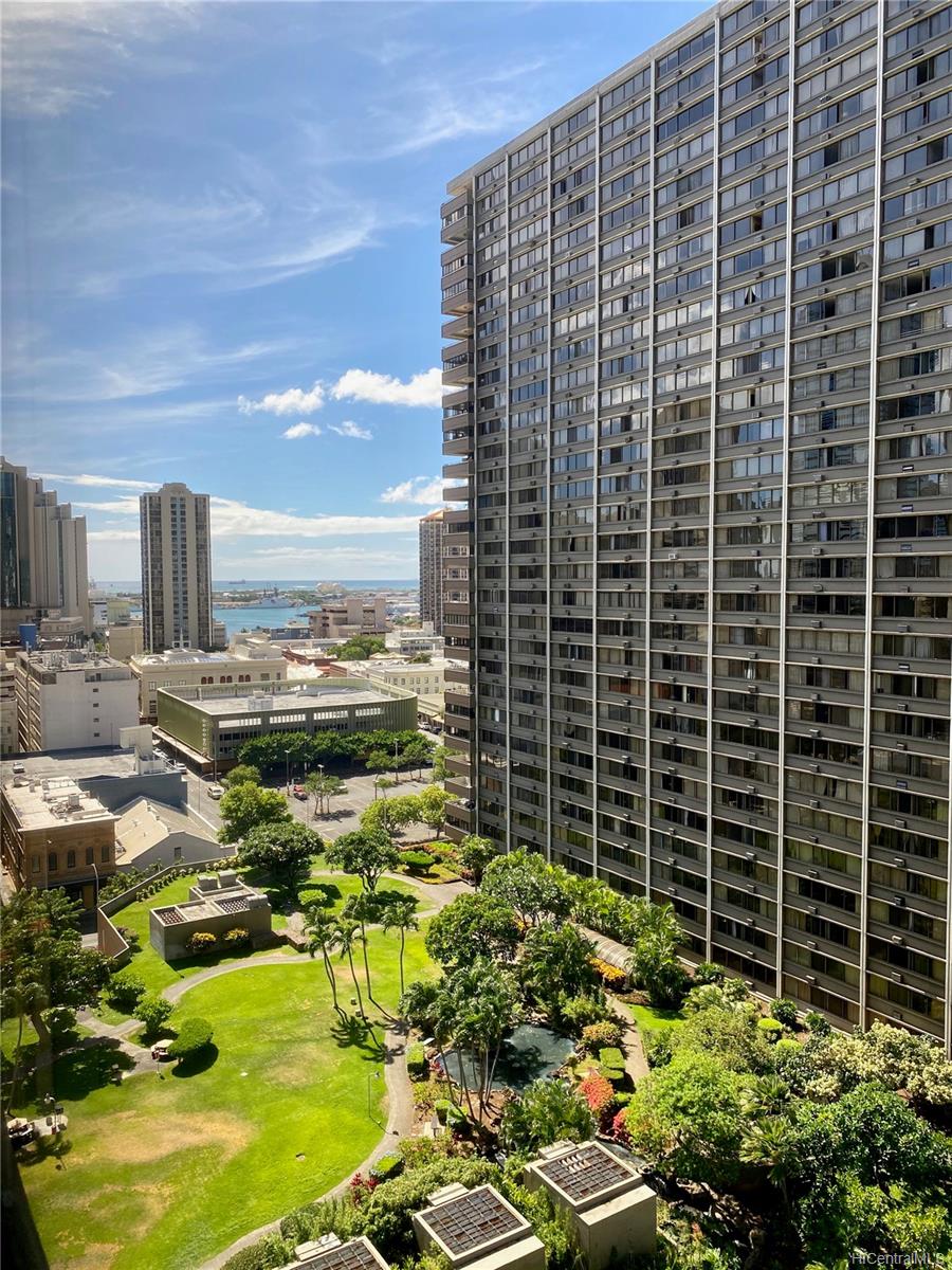 55 Kukui Street #D1607, Honolulu, HI 96813