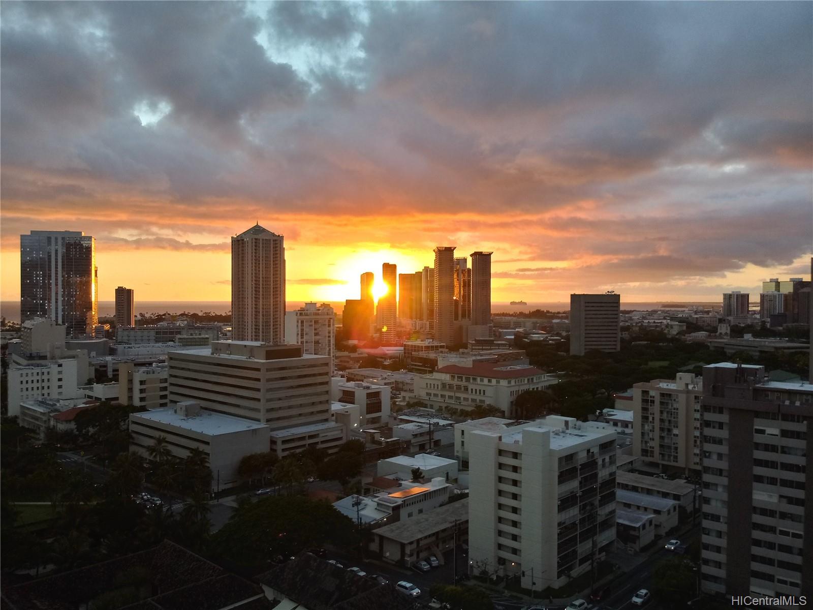 1314 Victoria Street #1903, Honolulu, HI 96814