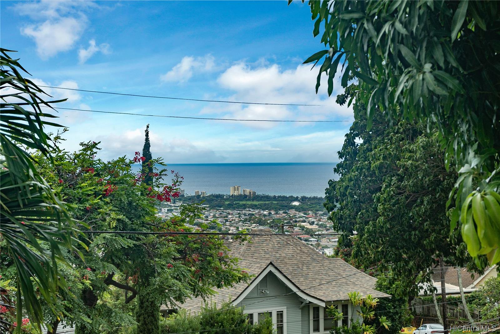 4412 Sierra Drive Honolulu, HI 96816