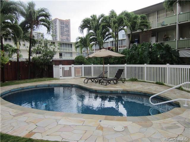 1505 Kewalo Street #303B, Honolulu, HI 96822