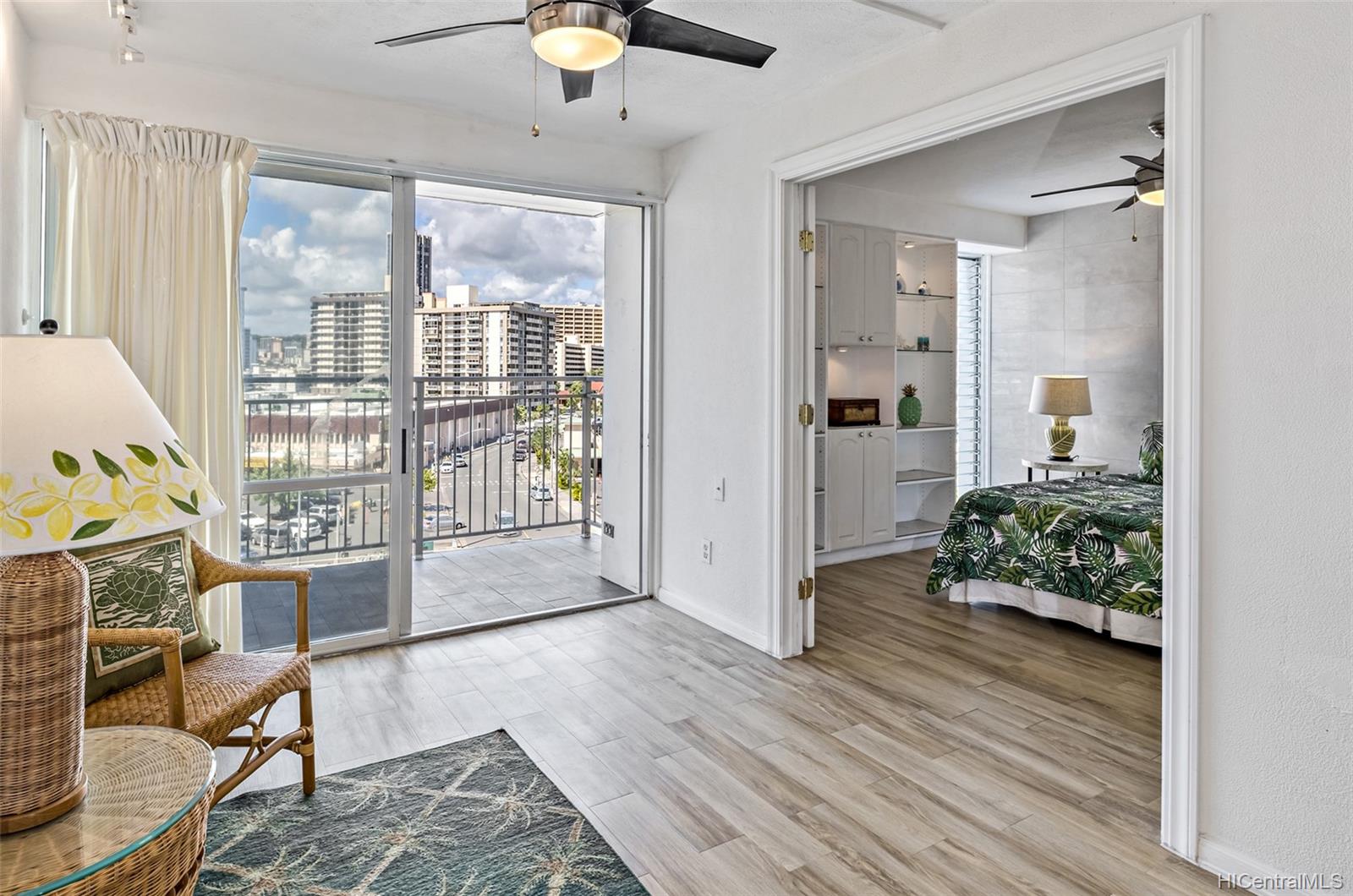 1655 Makaloa Street #604, Honolulu, HI 96814