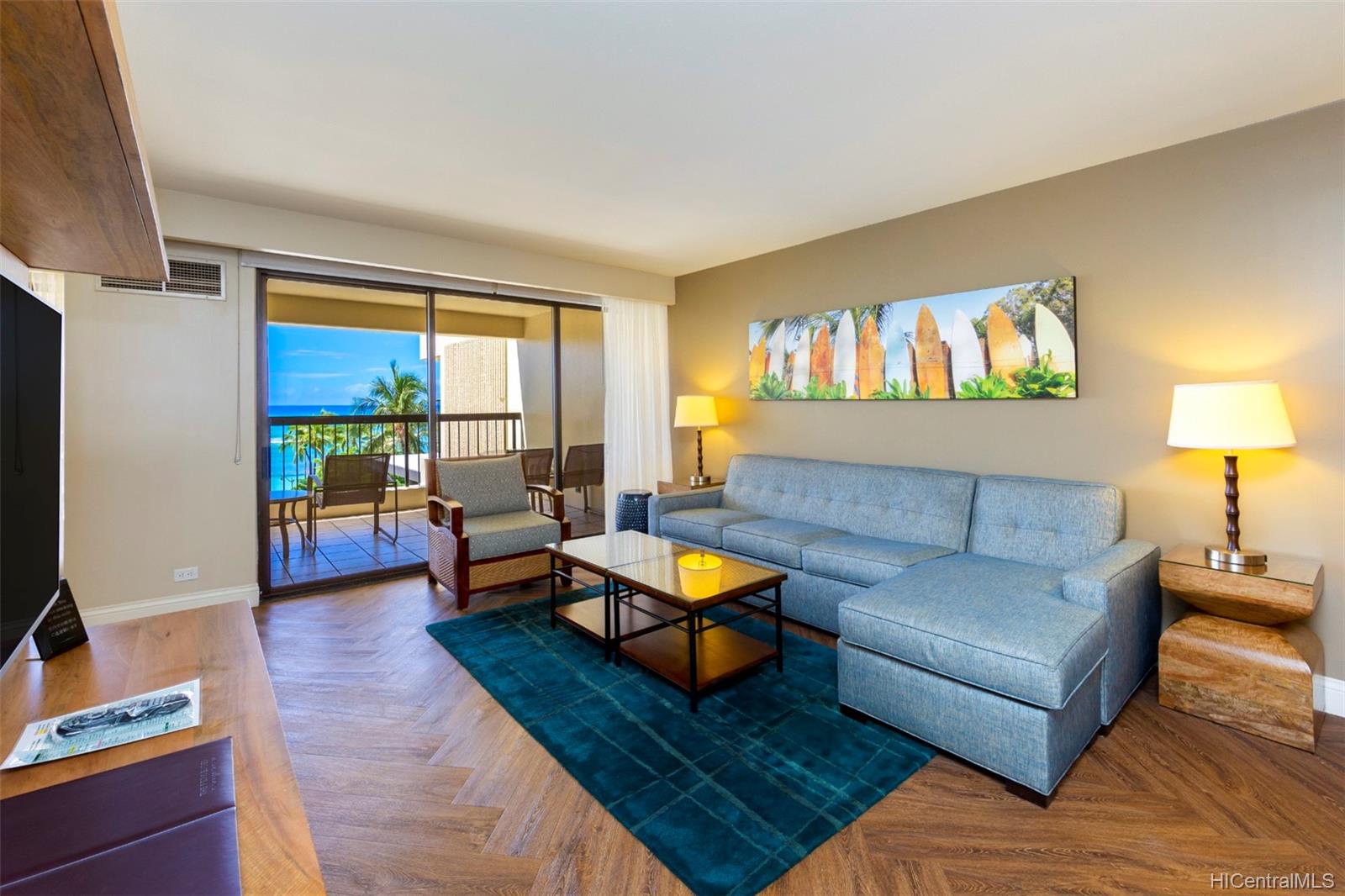 2470 Kalakaua Avenue #501, Honolulu, HI 96815