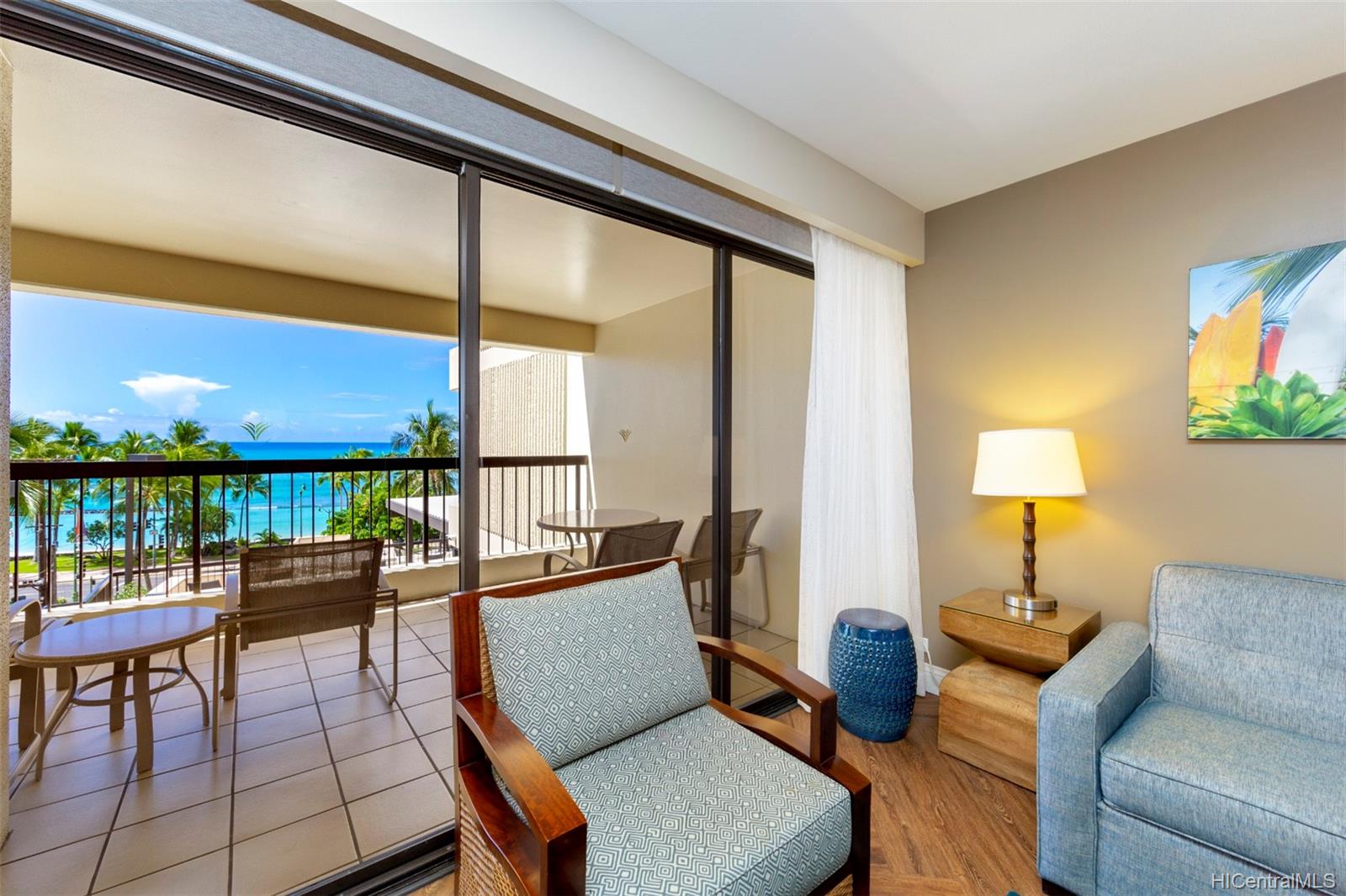 2470 Kalakaua Avenue #501, Honolulu, HI 96815