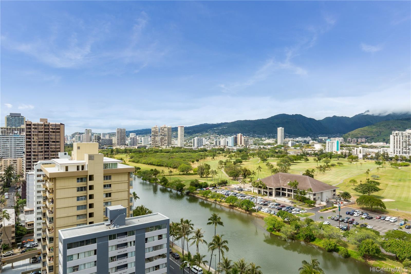 300 Wai Nani Way #2016, Honolulu, HI 96815