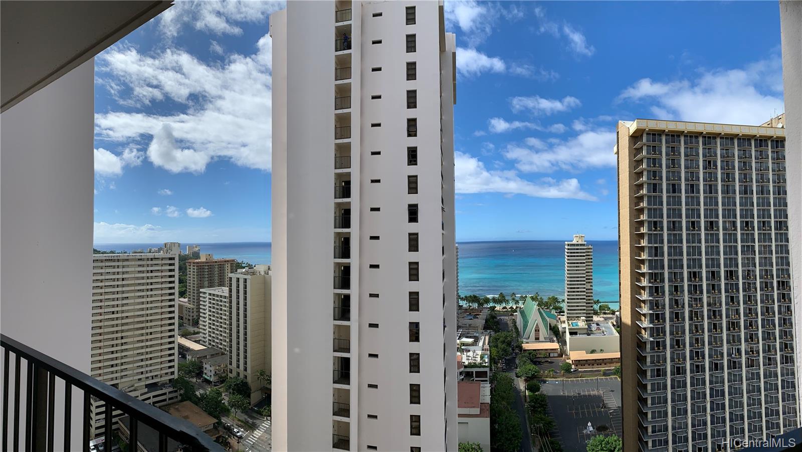 201 Ohua Avenue #2902, Honolulu, HI 96815