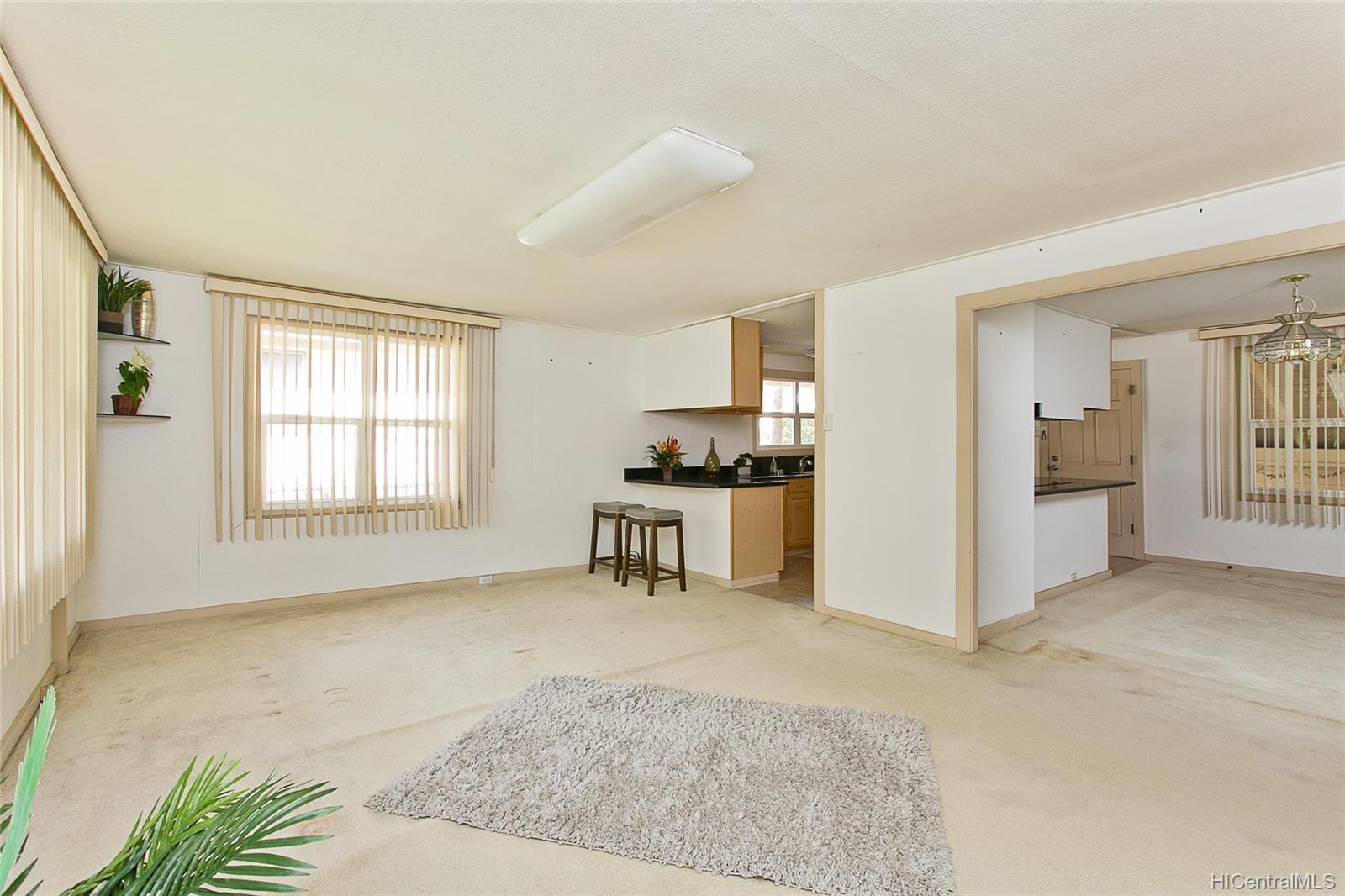 1805 Palolo Avenue Honolulu, HI 96816