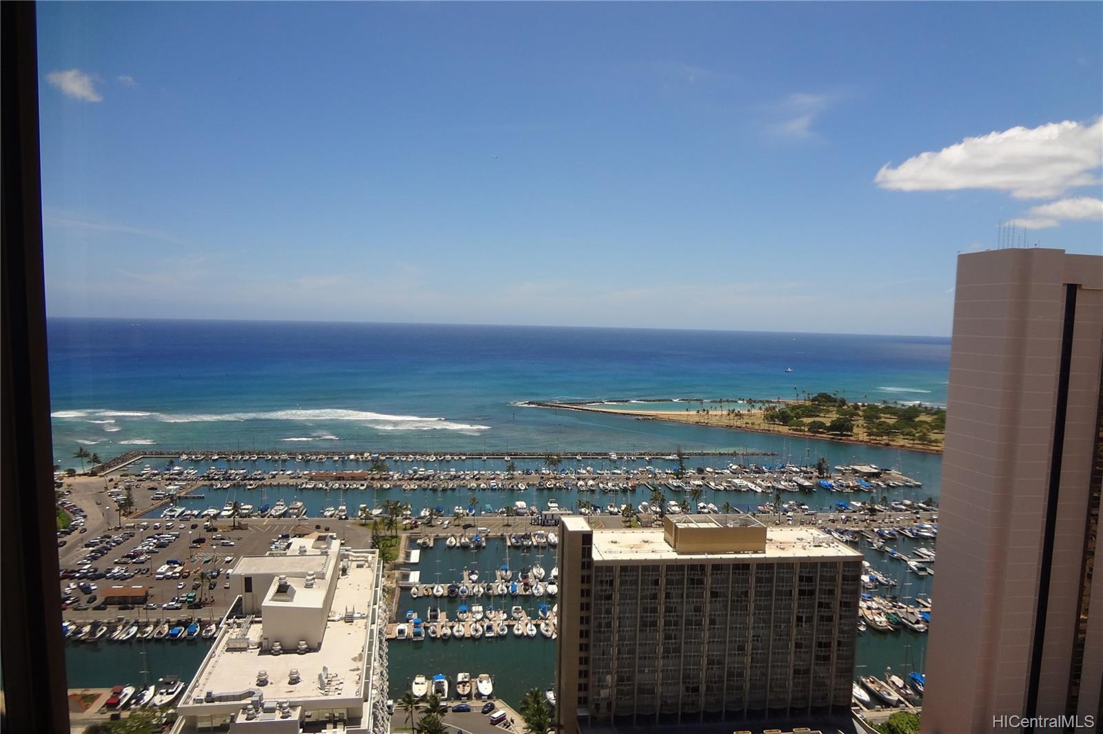 1778 Ala Moana Boulevard #3704, Honolulu, HI 96815