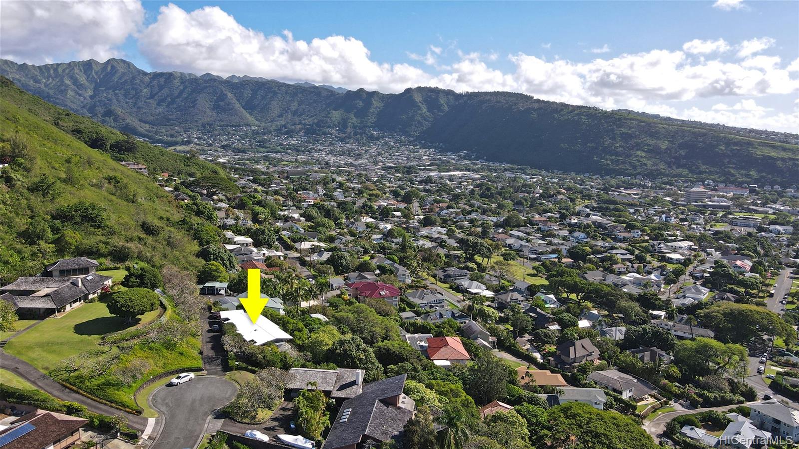 2155 Puualii Place Honolulu, HI 96822