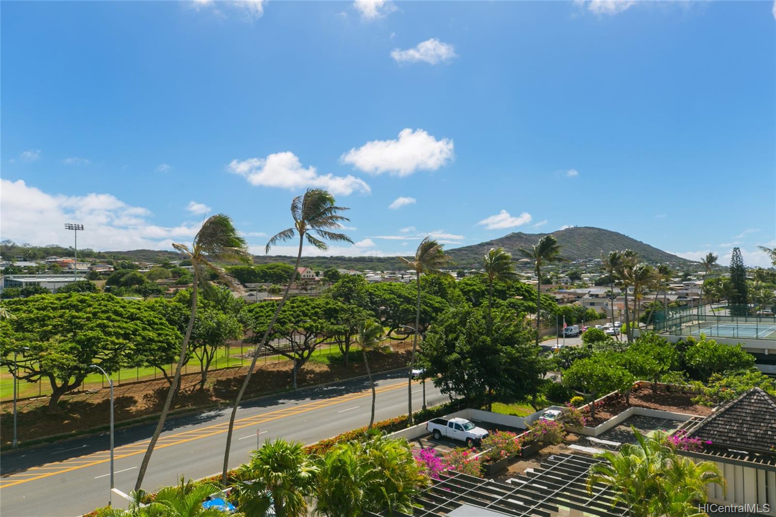 500 Lunalilo Home Road #46F, Honolulu, HI 96825