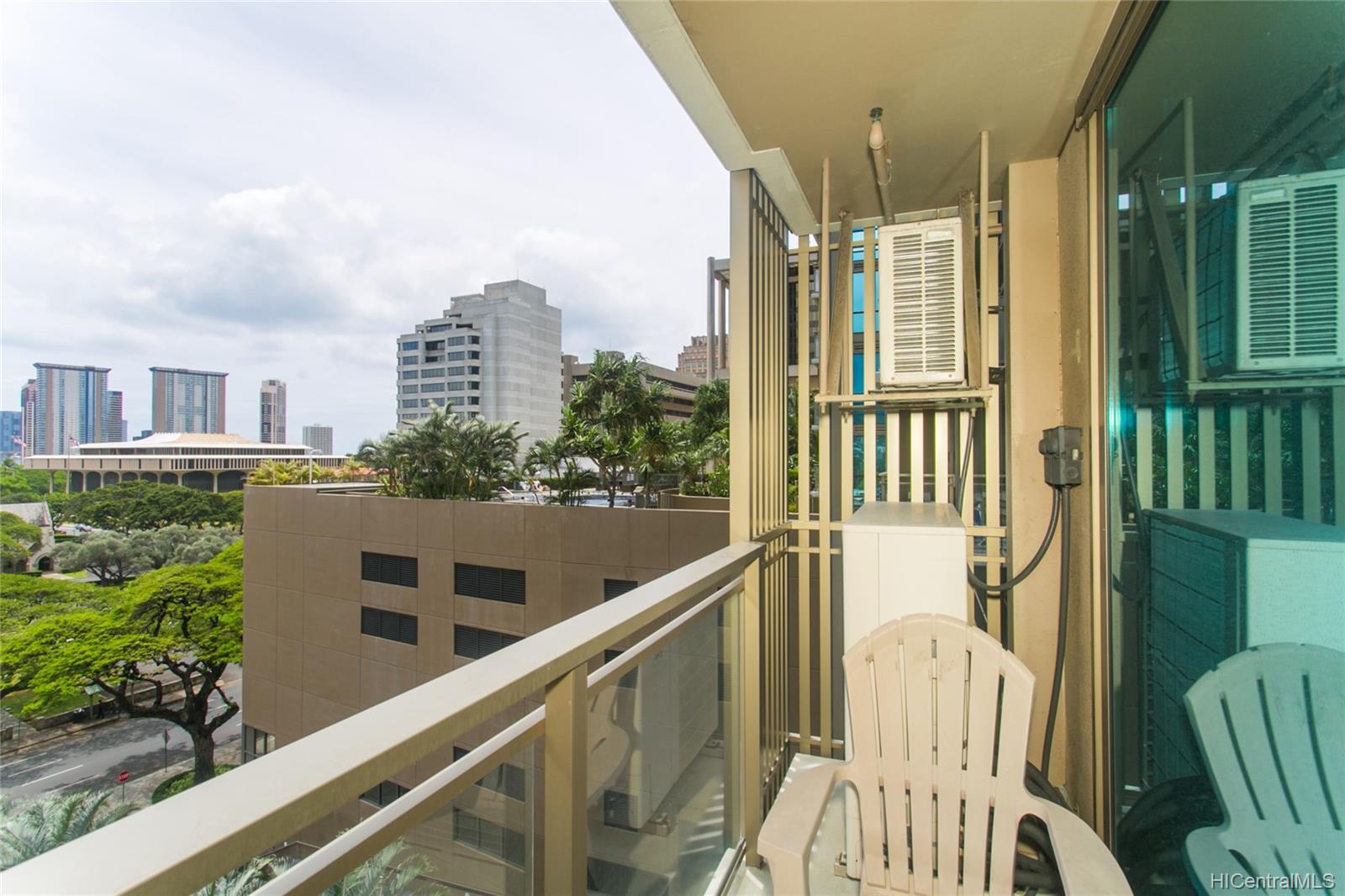 1200 Queen Emma Street #812, Honolulu, HI 96813