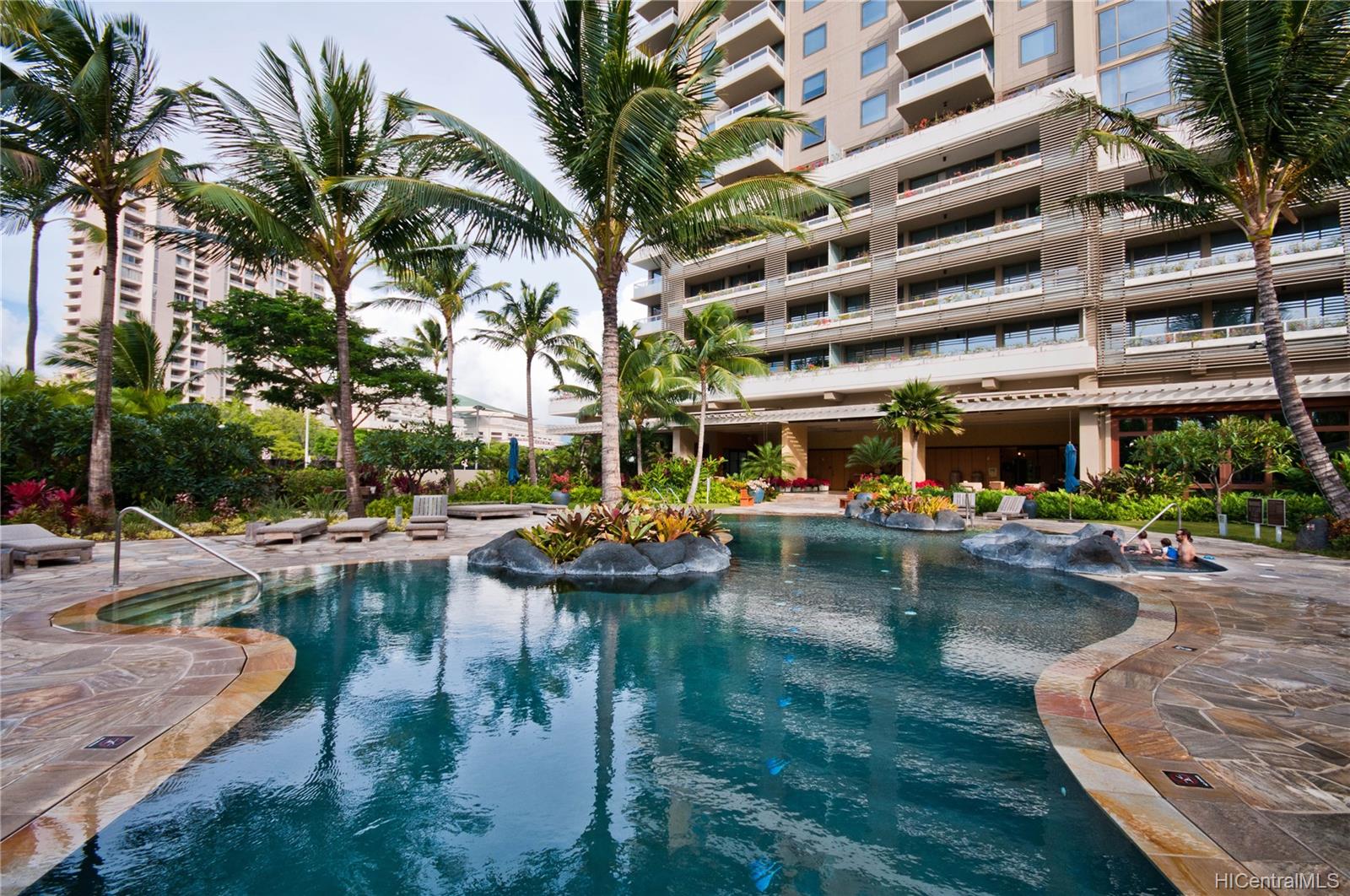 1551 Ala Wai Boulevard #902, Honolulu, HI 96815