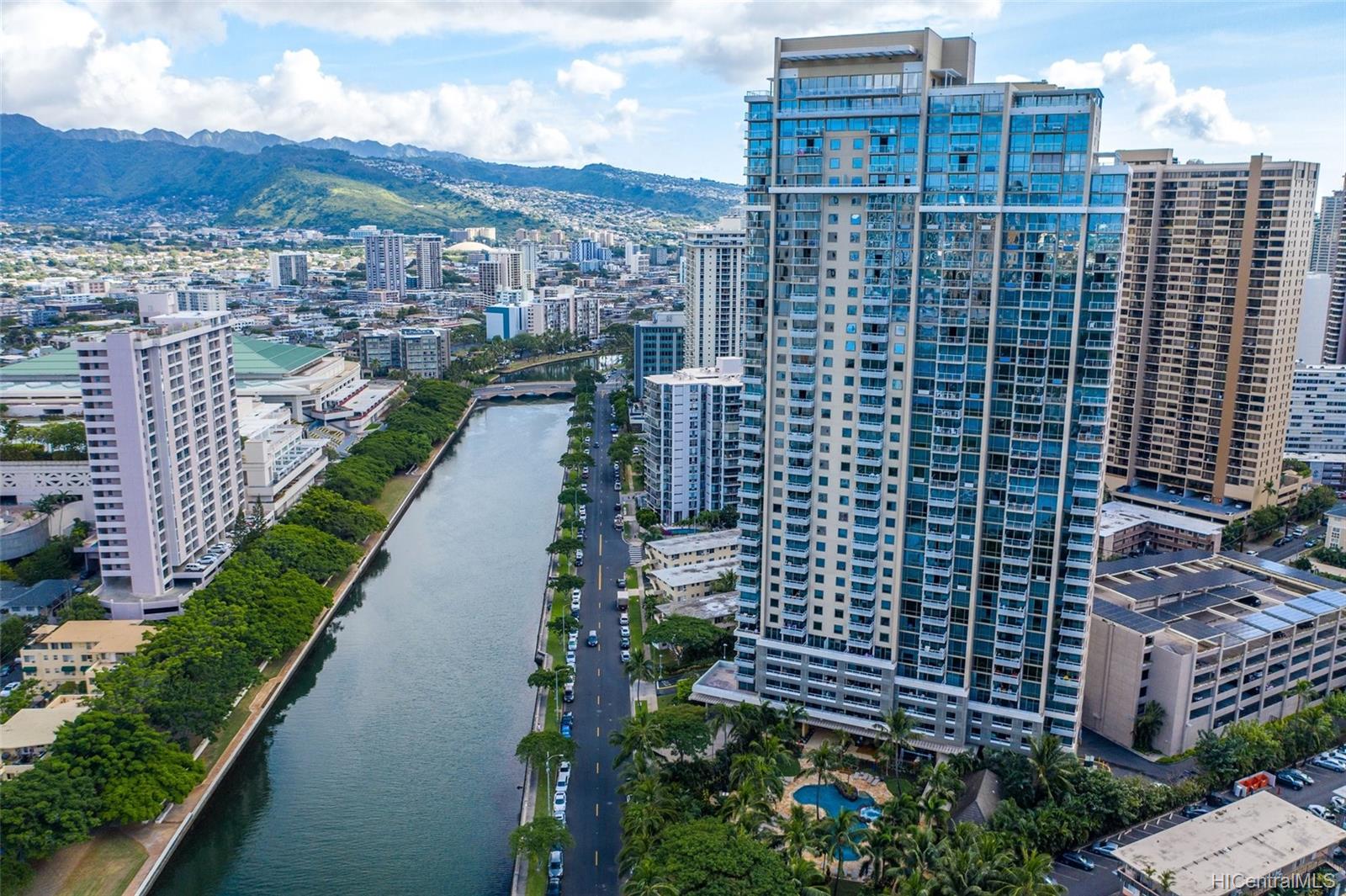 1551 Ala Wai Boulevard #902, Honolulu, HI 96815