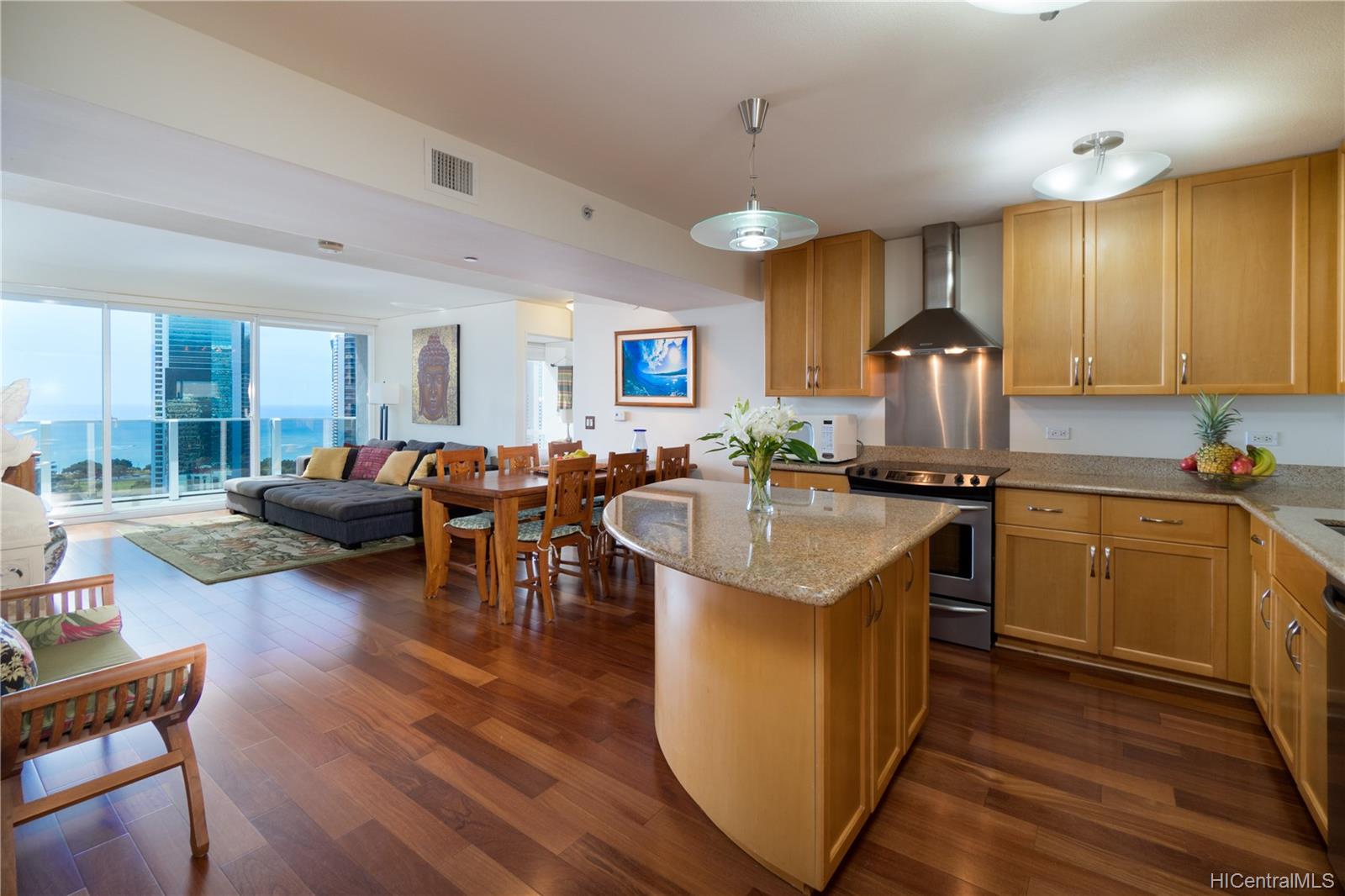 1296 Kapiolani Boulevard #3006, Honolulu, HI 96814