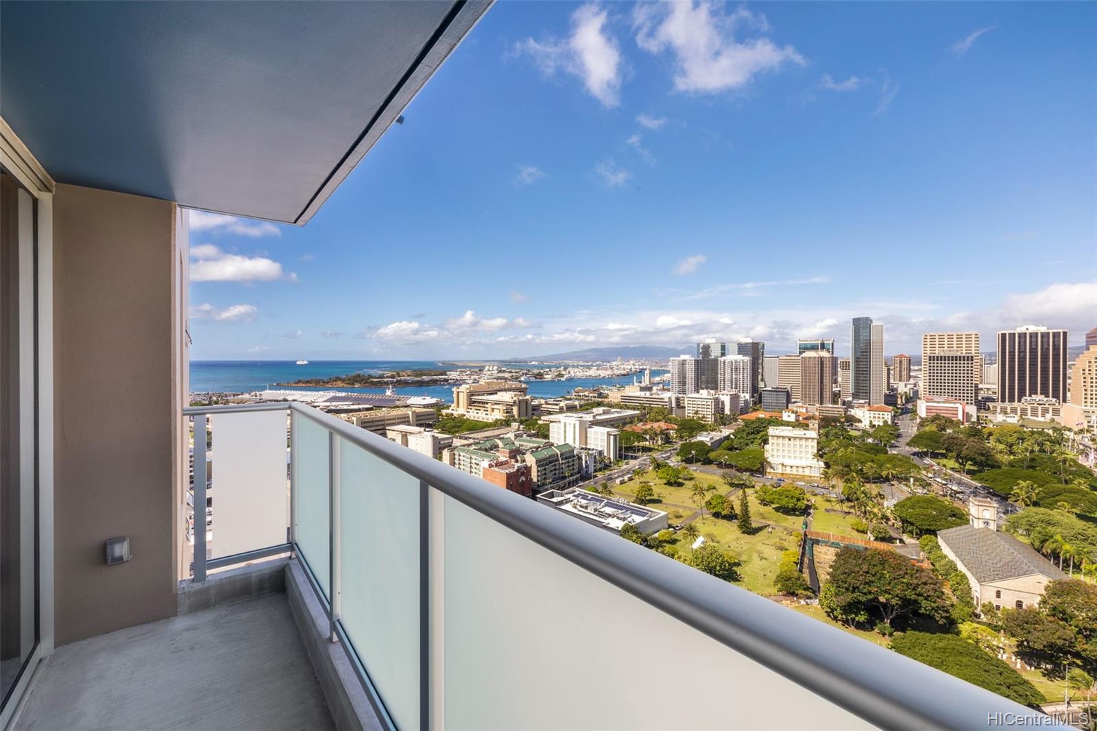 801 South Street #3012, Honolulu, HI 96813