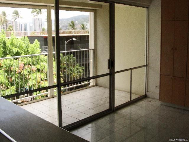 439 Keoniana Street #402, Honolulu, HI 96815