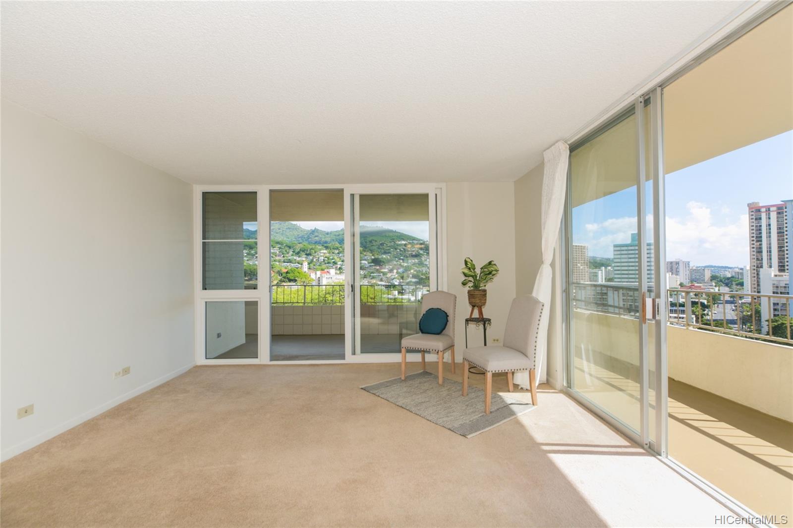 1025 Wilder Avenue #5B, Honolulu, HI 96822